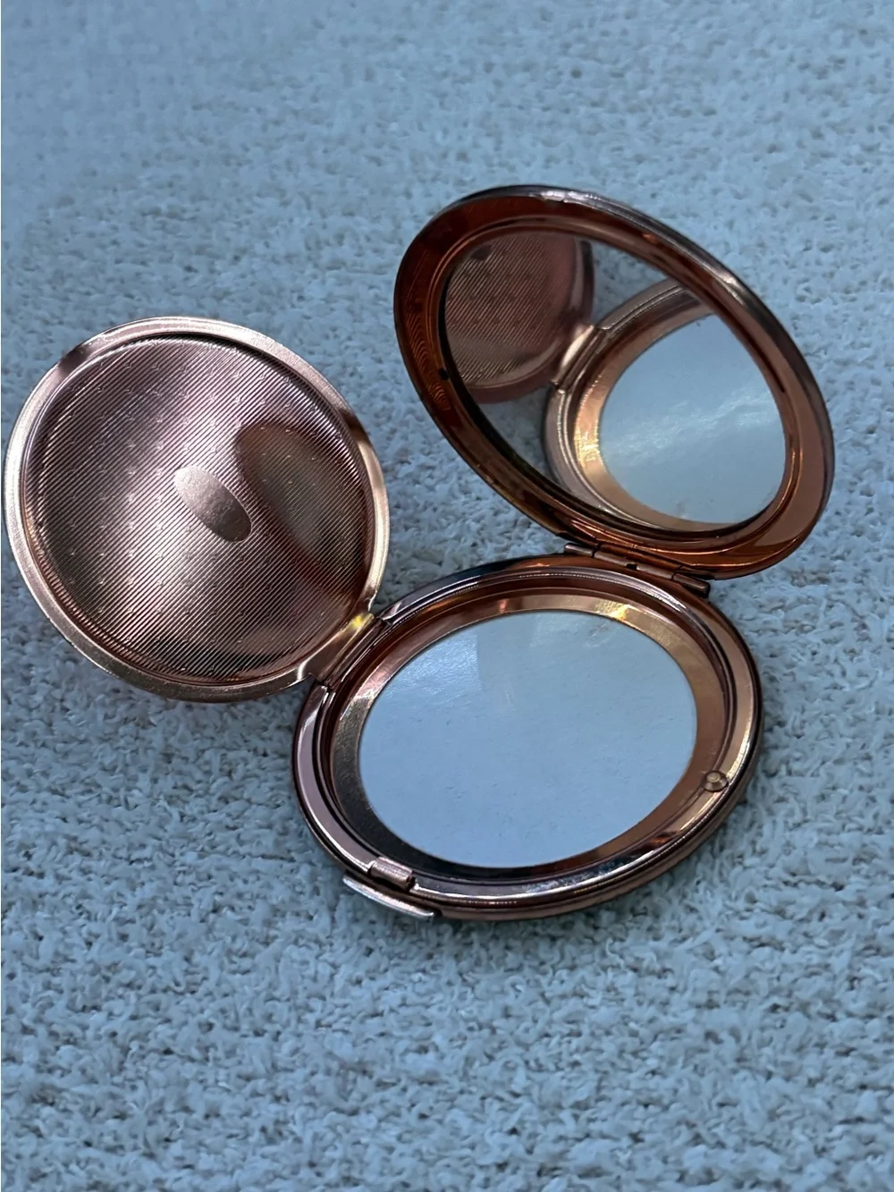 Compact Powder Case in Rose Gold with Mirror